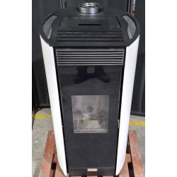 Poêle à granulés étanche (sortie dessus concentrique) - MEO - Reconditionné - B - 8 Kw