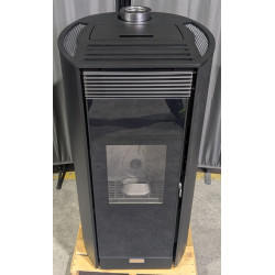 Poêle à granulés étanche (sortie dessus concentrique) - MEO - Reconditionné - A+ - 6 Kw