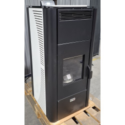 Poêle à granulés Hydro Rondinara - Reconditionné - A - 18 Kw