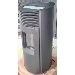 Poêle à granulés silencieux étanche Roméo - Reconditionné - B+ - 8 Kw