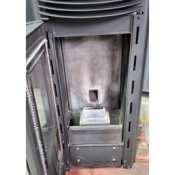 Poêle à granulés silencieux étanche Roméo - Reconditionné - B+ - 8 Kw