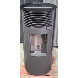 Poêle à granulés silencieux étanche Roméo - Reconditionné - B+ - 8 Kw
