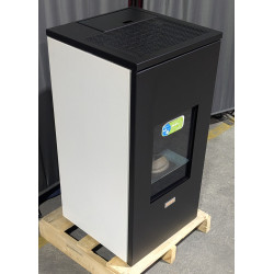 Poêle à granulés Futura - Reconditionné - A+ - 9 Kw