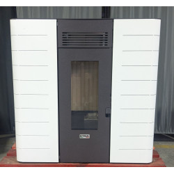 Poêle à granulés canalisable extra plat Pinarello - Reconditionné - A - 12 Kw